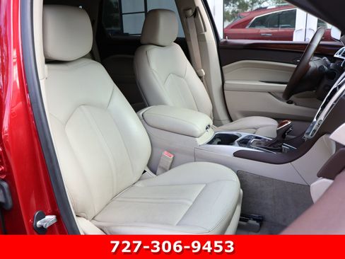 Used 2014 Cadillac SRX Luxury image 22