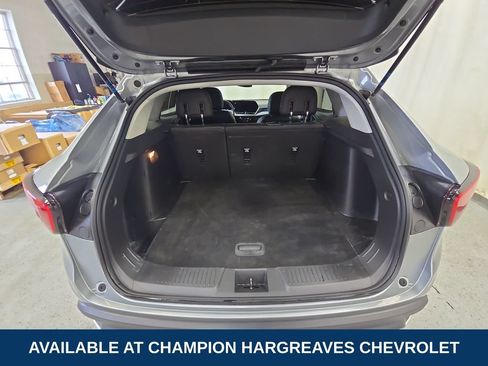 Used 2024 Chevrolet Trax LT w/ Driver Confidence Package FWD image 34