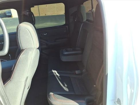 Certified 2022 Nissan Frontier PRO-4X image 27