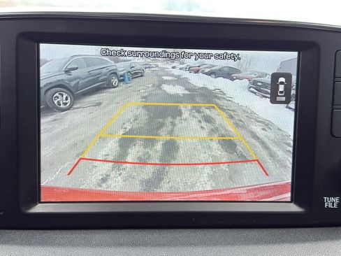 Used 2019 Hyundai Santa Fe SEL image 19