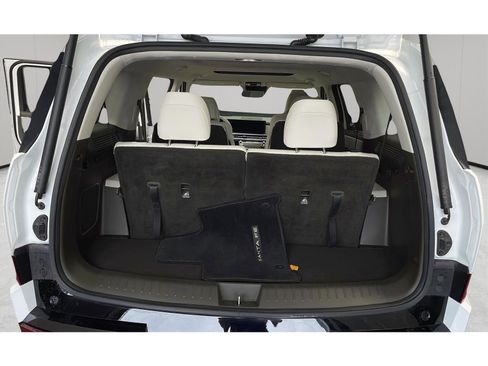 Used 2024 Hyundai Santa Fe Calligraphy AWD/4WD image 10