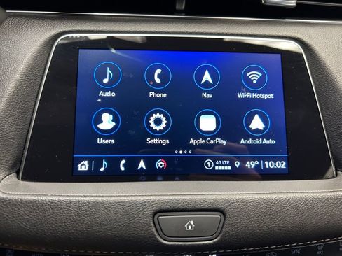 Used 2022 Cadillac XT4 Premium Luxury w/ Enhanced Visibility Package image 12