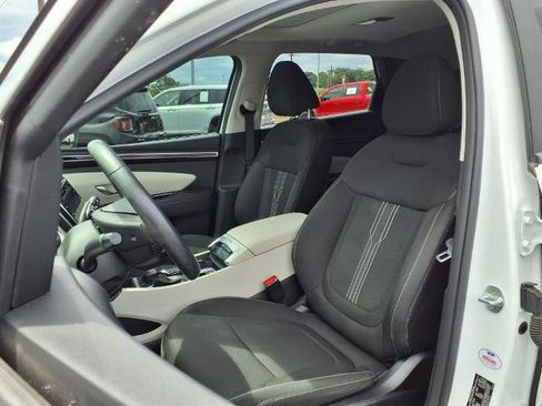 Used 2022 Hyundai Tucson SEL w/ Convenience Package image 3