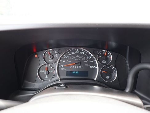 New 2026 Chevrolet Express 3500 Extended w/ Driver Convenience Package RWD image 16
