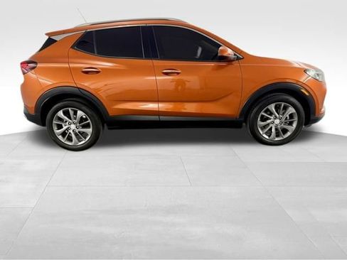 Used 2023 Buick Encore GX Essence w/ Experience Buick Package image 10