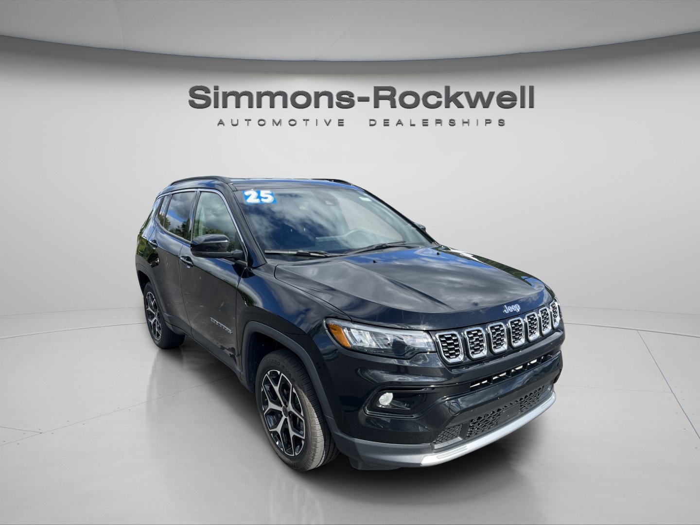 Used 2025 Jeep Compass Limited AWD/4WD image 7