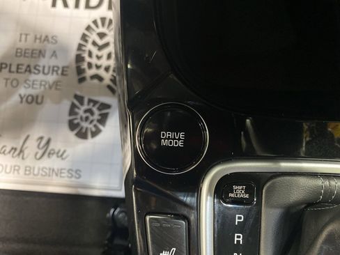 Used 2022 Kia Seltos SX w/ Sunroof Package image 28