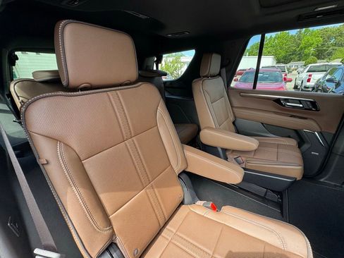 New 2026 Chevrolet Tahoe High Country RWD image 26