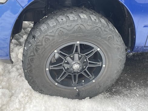 Used 2018 RAM 1500 Express w/ Express Value Package image 9