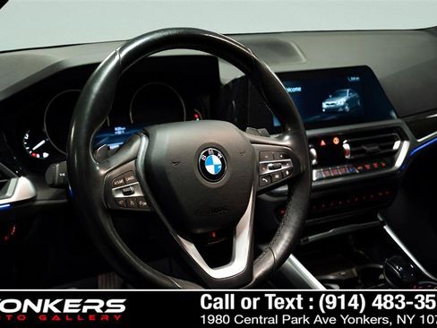 Used 2020 BMW 330i xDrive Sedan w/ Driving Assistance Package image 44