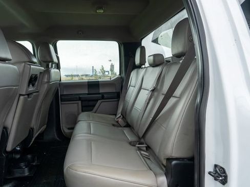 Used 2018 Ford F550 4x4 Crew Cab Super Duty image 17