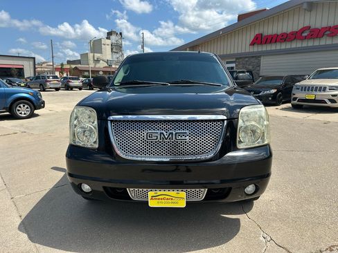 Used 2010 GMC Yukon Denali AWD/4WD image 8