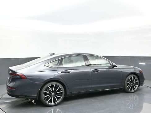 New 2025 Honda Accord Touring image 6
