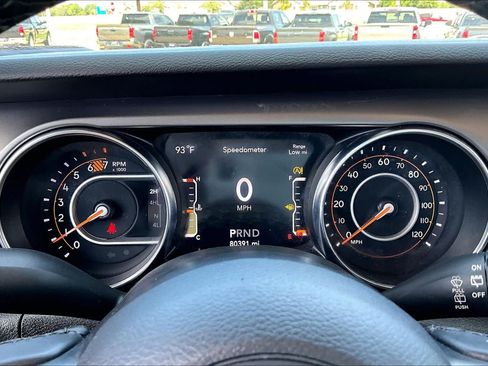 Used 2021 Jeep Wrangler Unlimited Sport AWD/4WD image 25