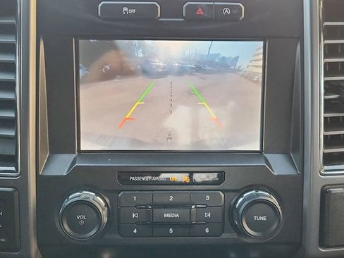 Used 2020 Ford F150 XLT w/ Equipment Group 302A Luxury image 15