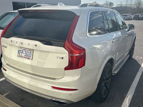 Used 2019 Volvo XC90 T6 Momentum w/ Advanced Package image 3