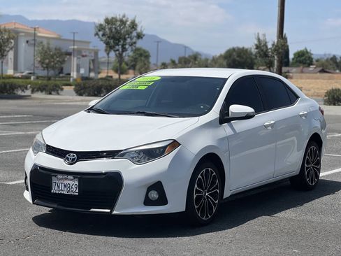 Used 2016 Toyota Corolla S FWD image 32