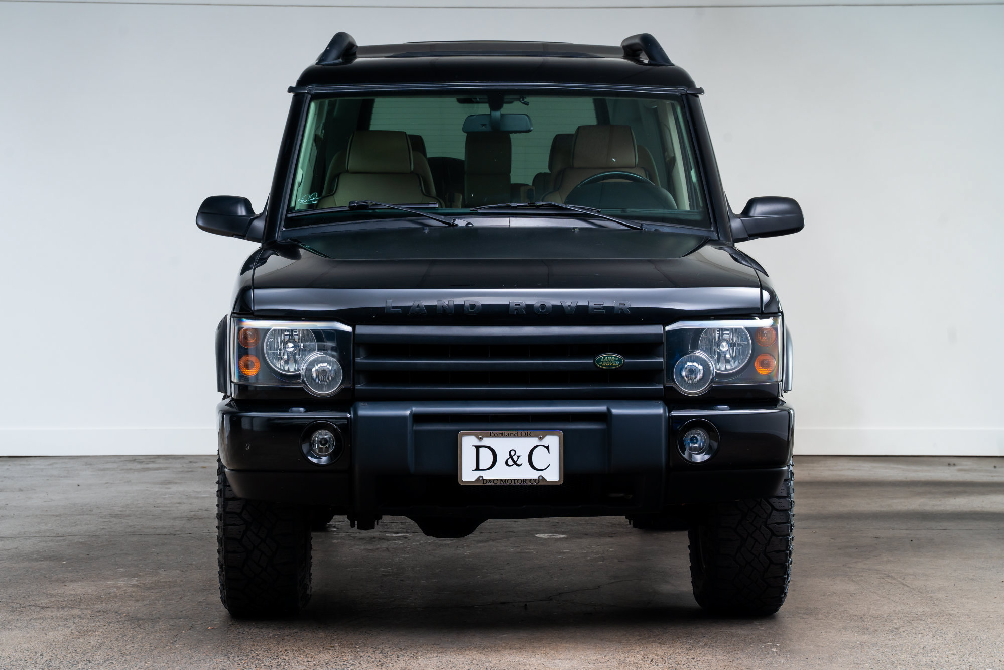Used 2004 Land Rover Discovery SE AWD/4WD image 2