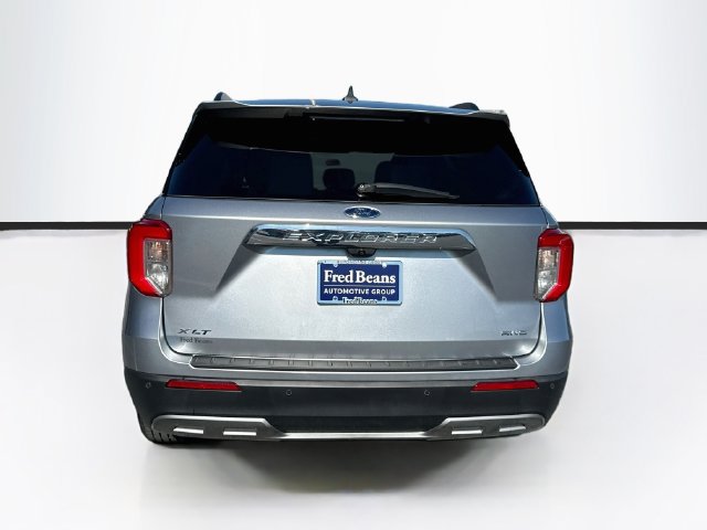Certified 2021 Ford Explorer XLT w/ Equipment Group 202A AWD/4WD image 8