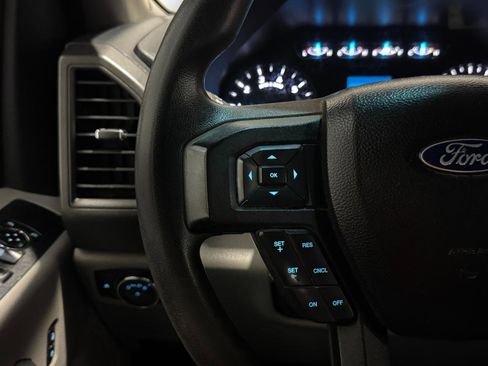 Used 2017 Ford F250 XL w/ Power Equipment Group AWD/4WD image 9