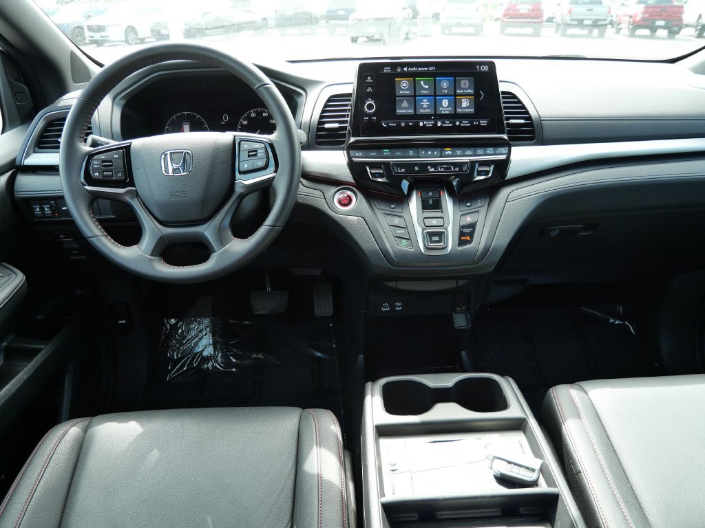 Used 2026 Honda Odyssey Sport-L image 13