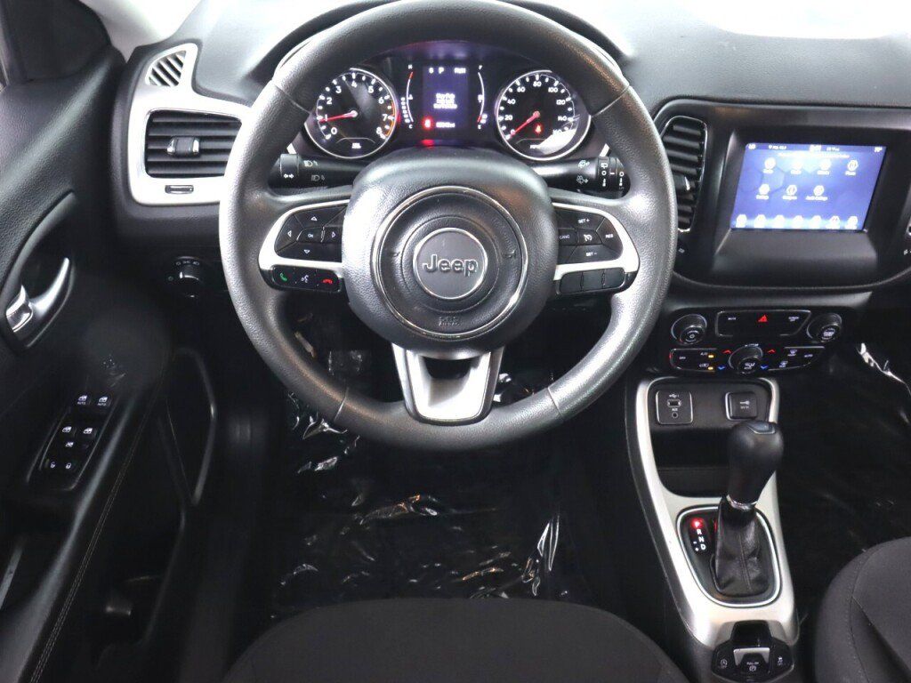 Used 2020 Jeep Compass Sport FWD image 28