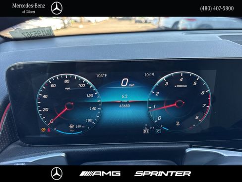Certified 2022 Mercedes-Benz GLB 250 w/ Premium Package Lite image 33