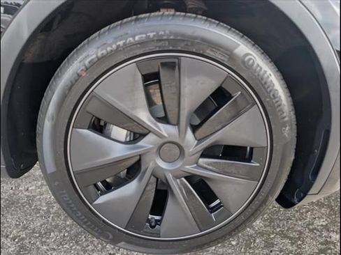 Used 2018 Tesla Model X 100D AWD/4WD image 20