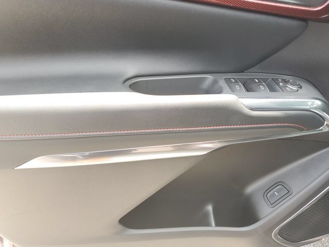New 2026 Chevrolet Traverse RS w/ LPO, Floor Liner Package FWD image 19