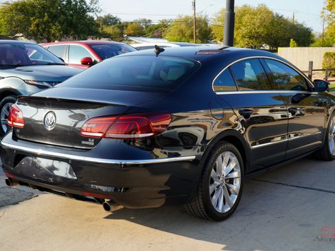 Used 2013 Volkswagen CC Executive image 6