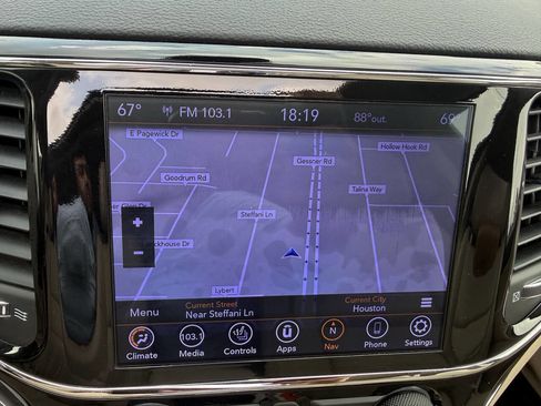 Used 2020 Jeep Grand Cherokee Limited RWD image 25