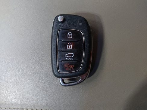 Used 2019 Hyundai Tucson SE FWD image 32
