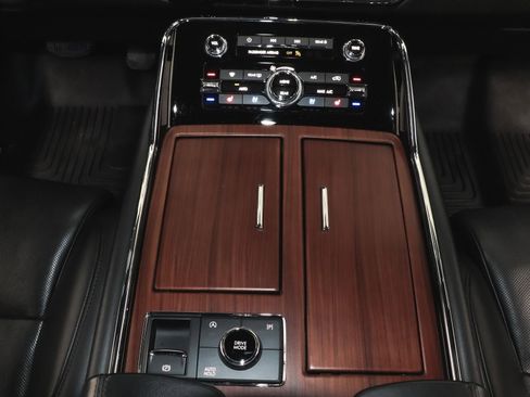 Used 2023 Lincoln Navigator L Reserve image 42