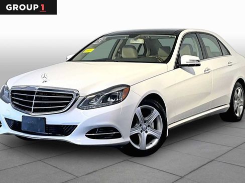 Used 2014 Mercedes-Benz E 350 4MATIC Sedan image 1