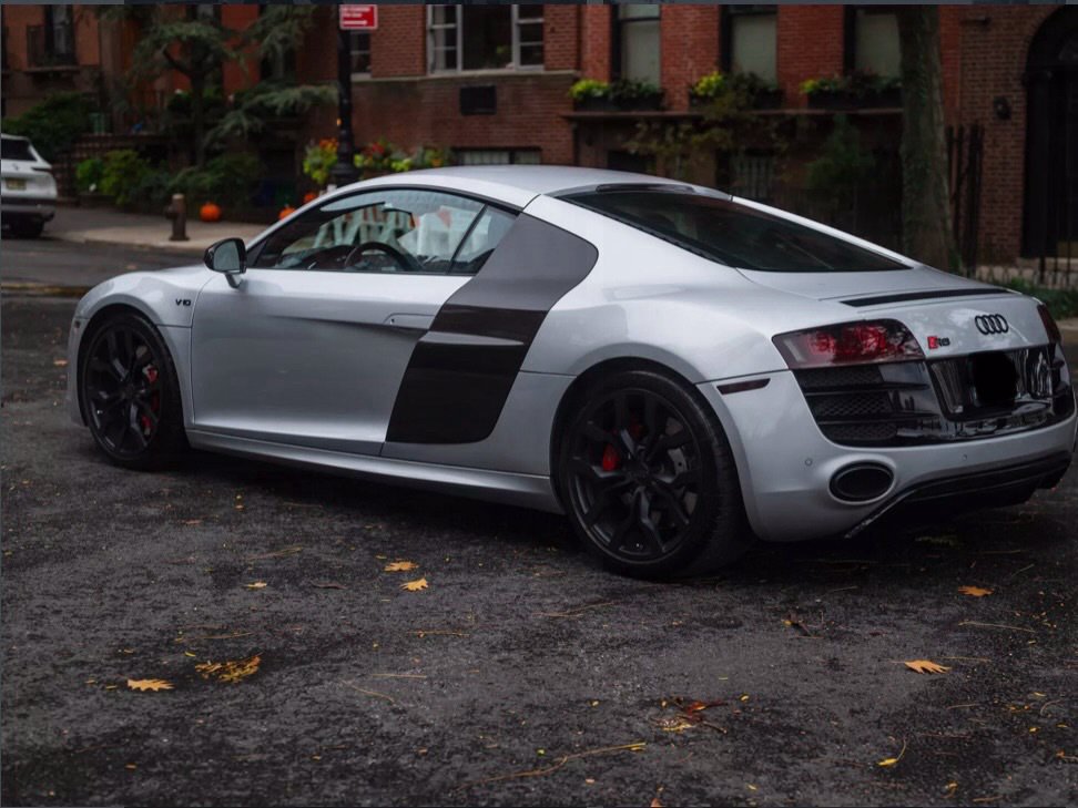Used 2012 Audi R8 V10 AWD/4WD image 26