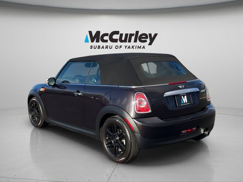 Used 2014 MINI Cooper Convertible image 3