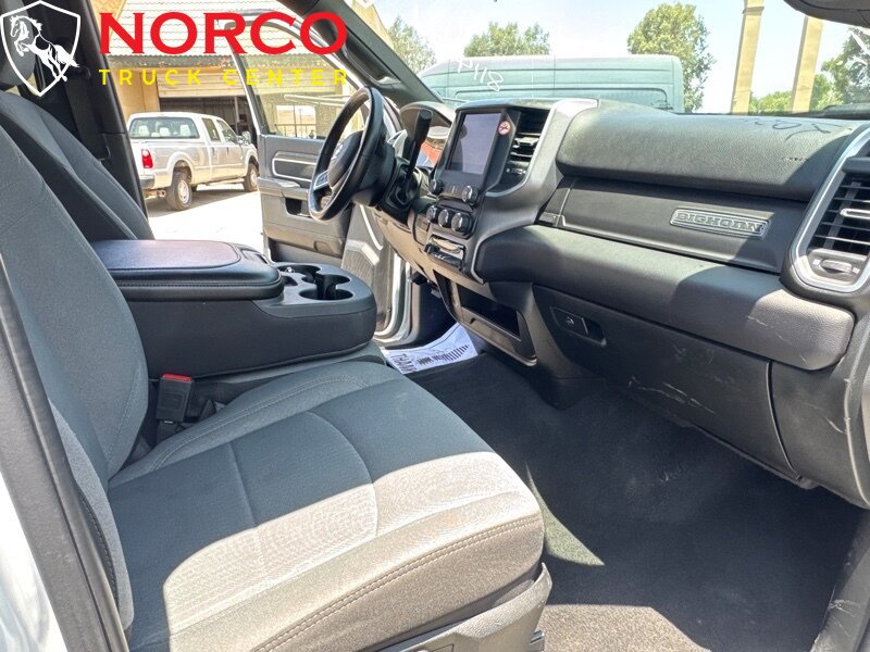 Used 2024 RAM 2500 Big Horn AWD/4WD image 19