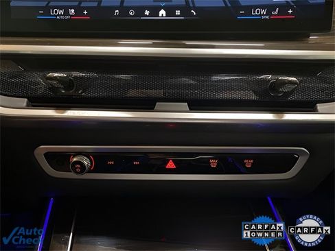 Used 2024 BMW X7 xDrive40i w/ Premium Package image 43