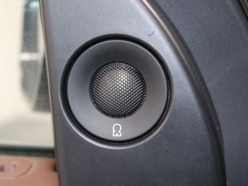 Used 2025 Lincoln Navigator Reserve image 28