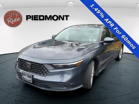 Certified 2023 Honda Accord LX image 1