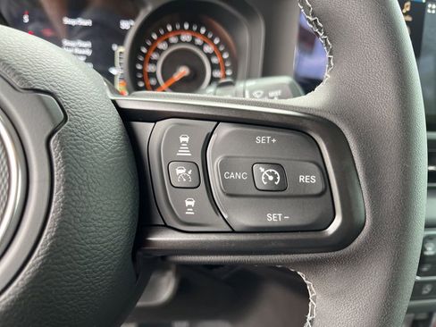 New 2026 Jeep Wrangler Rubicon AWD/4WD image 33