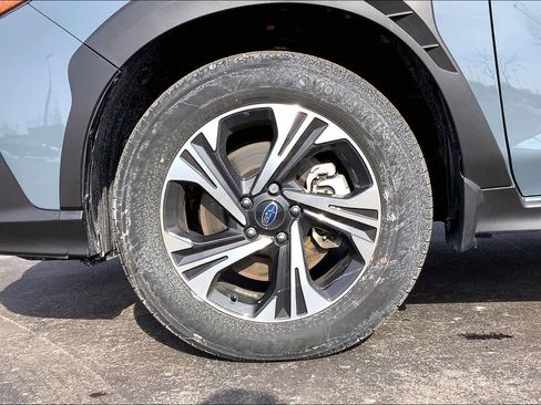 Certified 2025 Subaru Crosstrek 2.0i Premium image 10