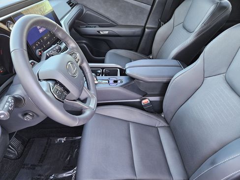 Used 2024 Lexus TX 350 FWD w/ Captains Chair Package image 12