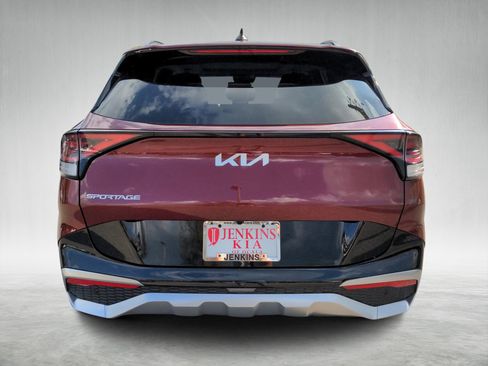 Certified 2023 Kia Sportage SX image 4