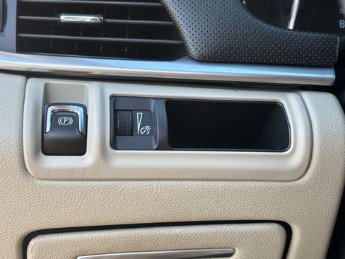 Used 2019 Cadillac XTS Luxury image 29