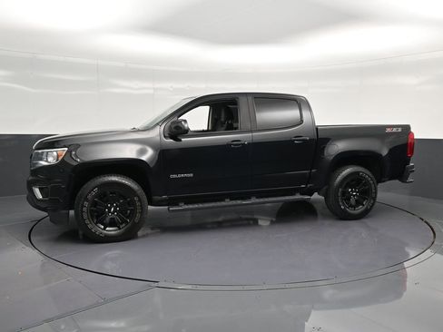 Used 2017 Chevrolet Colorado Z71 RWD image 7