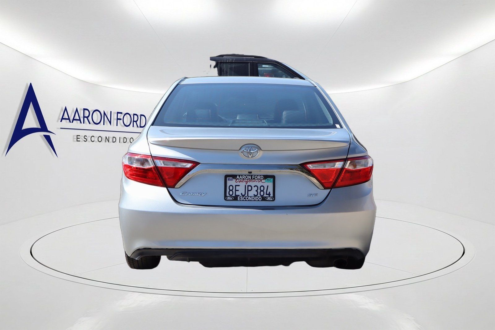 Used 2017 Toyota Camry SE FWD image 5