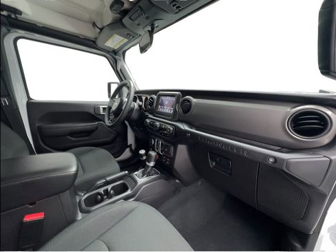 Used 2023 Jeep Wrangler Unlimited Sport AWD/4WD image 28