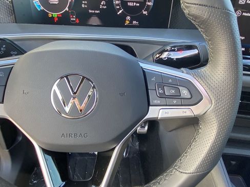 New 2026 Volkswagen Tiguan SE R-Line image 21