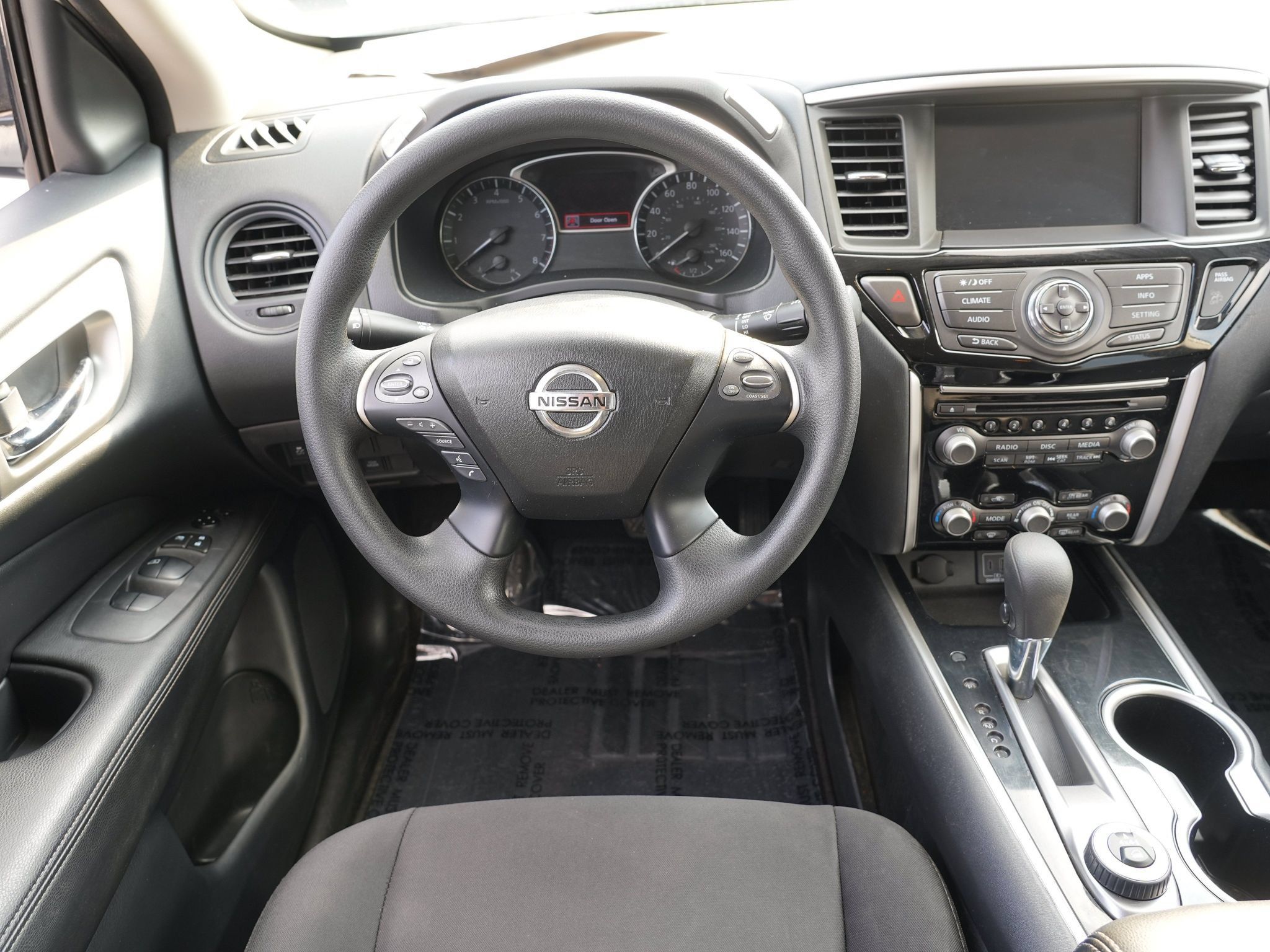 Used 2020 Nissan Pathfinder S AWD/4WD image 21